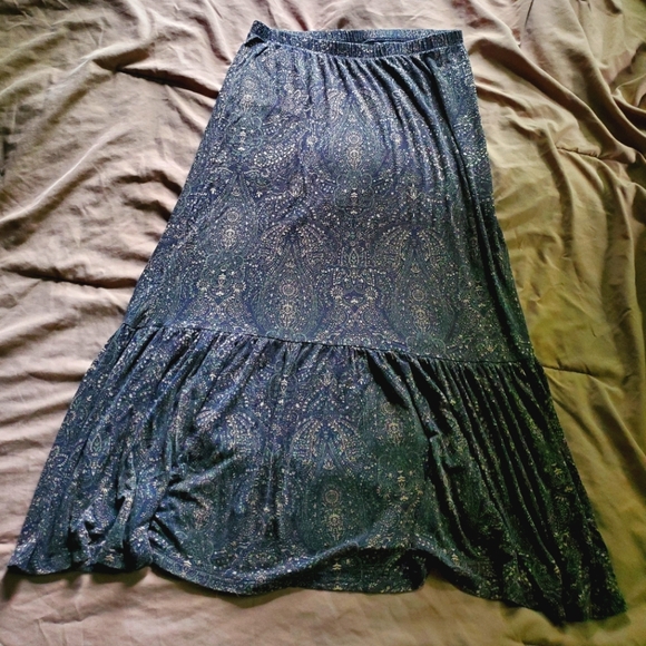 St. John's Bay vintage boho maxi skirt - Picture 2 of 4